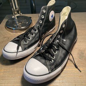 Chuck Taylor All Star Leather